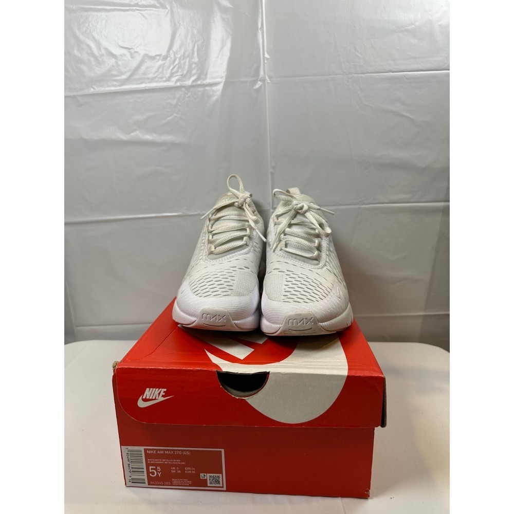 Nike Air Max 270 GS White‎ Metallic Silver Kids Running Shoes Size 5.5Y - Picture 3 of 6